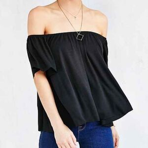 Ecote Black Off-the-Shoulder Top
